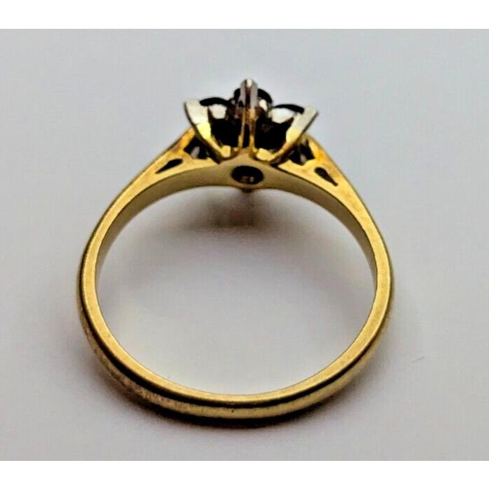 18ct Yellow Gold Ring Blue Sapphire and Diamonds Stones UK Ring Size J 5