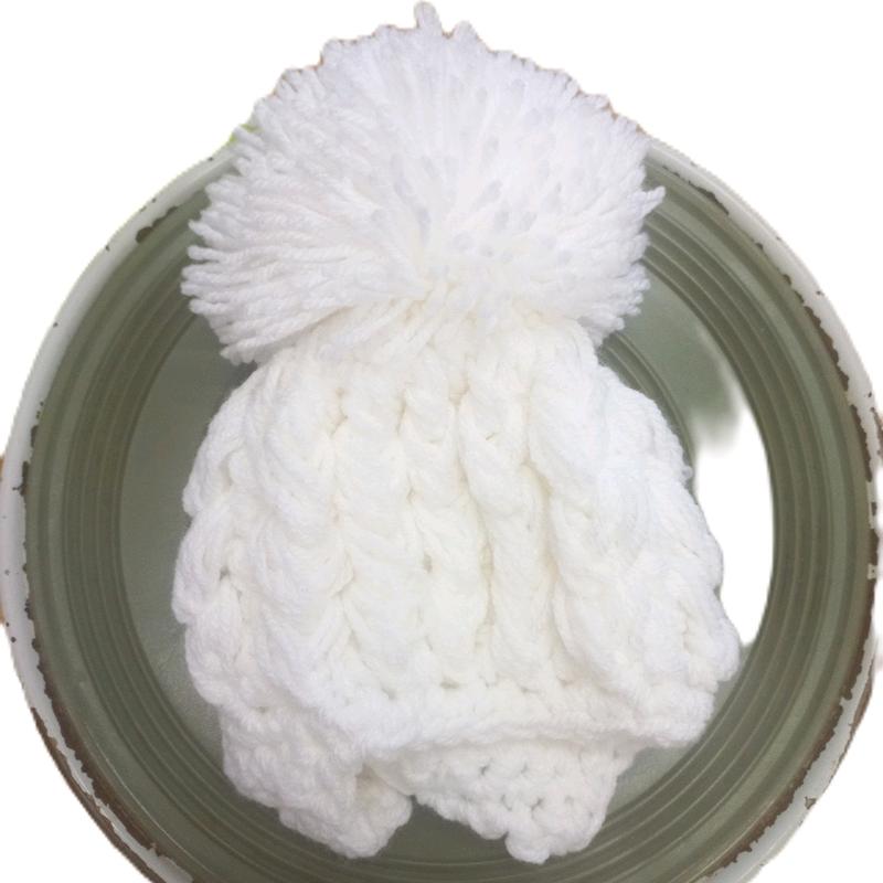 hand crochet unisex helmet style hats comes in 3 colours 3