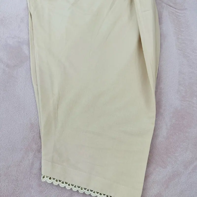 Khaddar Women's Shalwar Winter Bottoms - Black Skin Off White Colours 5