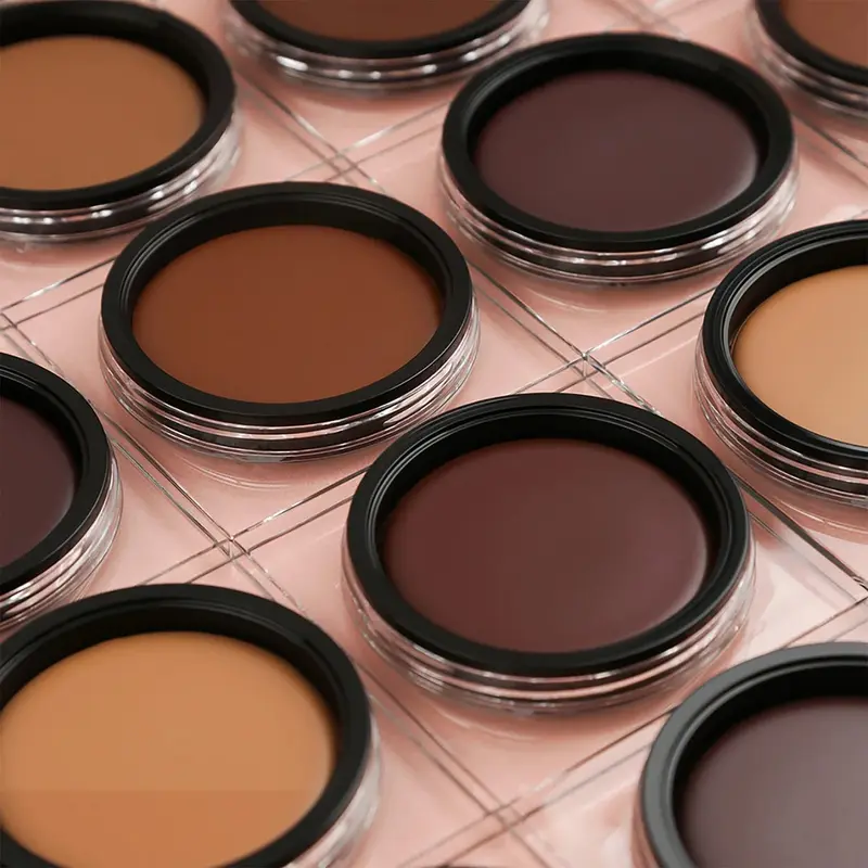 Huda Beauty Tantour Bronzer Makeup Smooth Bronzing 2