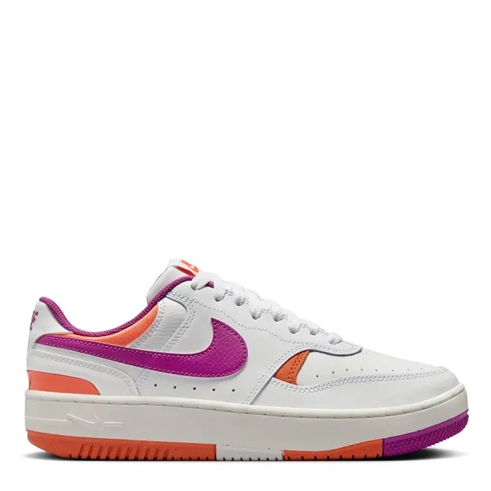 Nike Womens Gamma Force Low Trainers 8