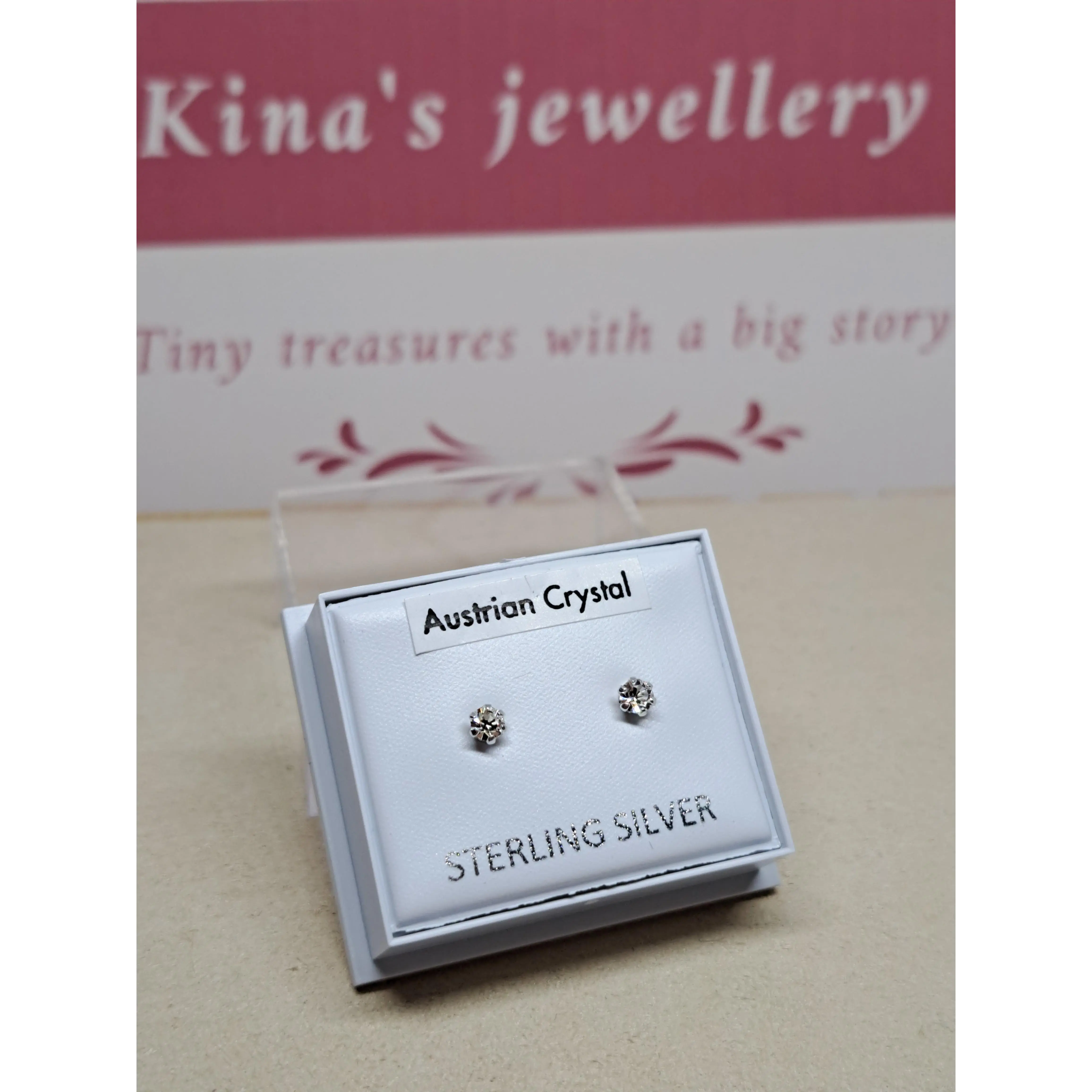 Small studs