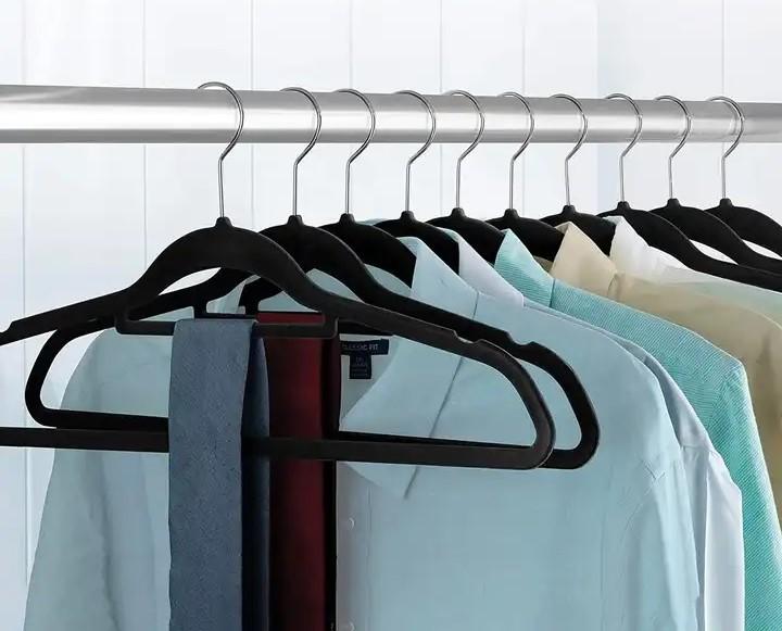 Pack of 10 Velvet Hangers, Velvet Flock 2 with Non-Slip and 360 degree hook, Coats, jackets Hanging Organiser Plastic Adjustable coathanger 3