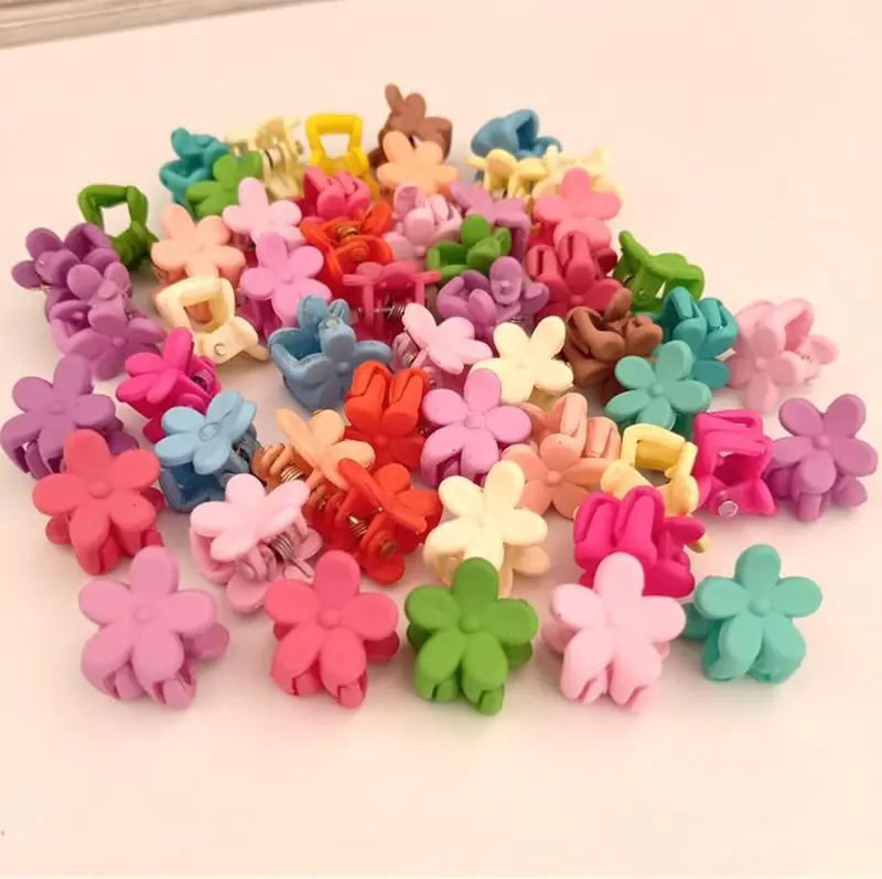 50Pcs Flower Hair Clip 0.51 inch Mini Flower Clips Plastic Hair Claw Clip Small Bangs Hairpin for Women Girls Toddlers 2