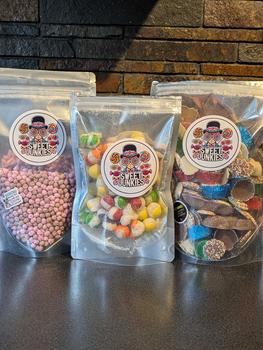 Product Review of Create your own Chocolate Pick 'n' Mix (All 100g options) from B**s a** B**s 0