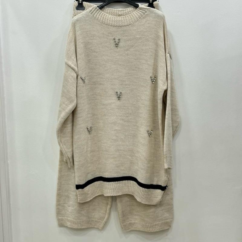 Women's Knit Co-ord with Diamanté Design - Loose Fit 3