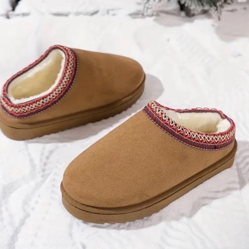 Autumn Winter Warm Suede Braided Outdoor W Slippers Fashion Genuine Leather Fluffy Fur Lining Shoes for Autumn Winter Flat Sole and Platform Sole 2 Styles Optional Women's Autumn Winter Warm Suede Braided Outdoor Slippers with Fluffy Fur Lining - Girl gif 2