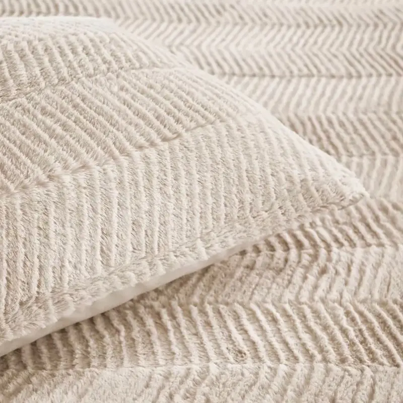 Silent night faux fur duvet set *Soft touch *Fleecy feel *No ironing *Cosy *Teddy bedding double 6