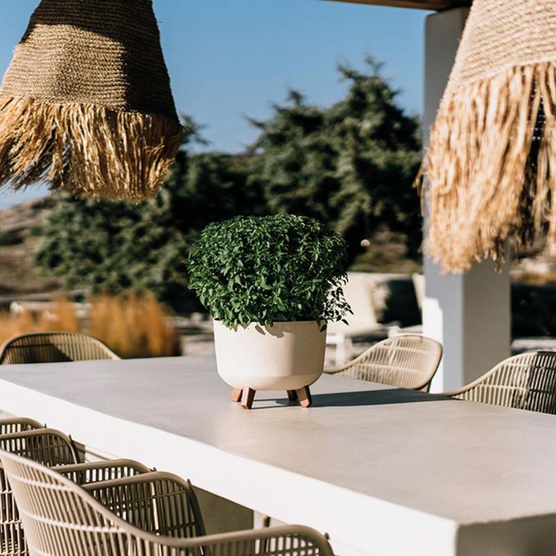 400mm Round Gracia Flower Pot with Case - 1