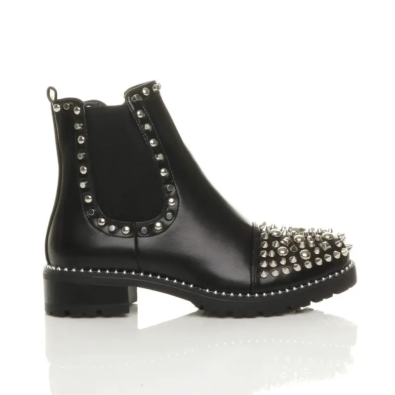 Low Heel Chunky Studded Chelsea Ankle Boots - I8887 1
