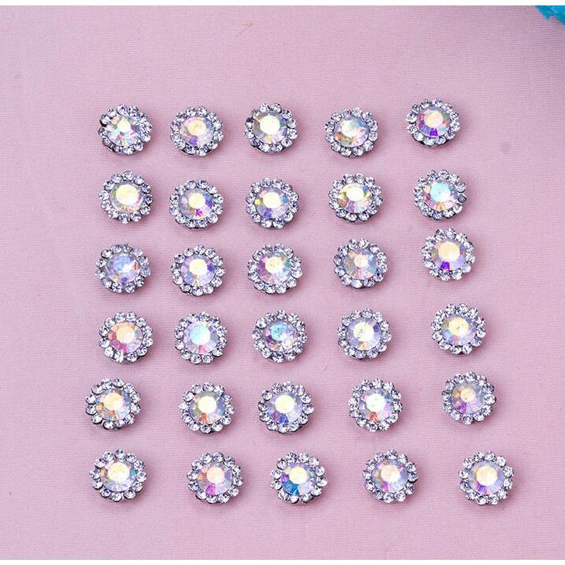 50 Pcs / 12mm / Gold Sew On Rhinestones S10G 3