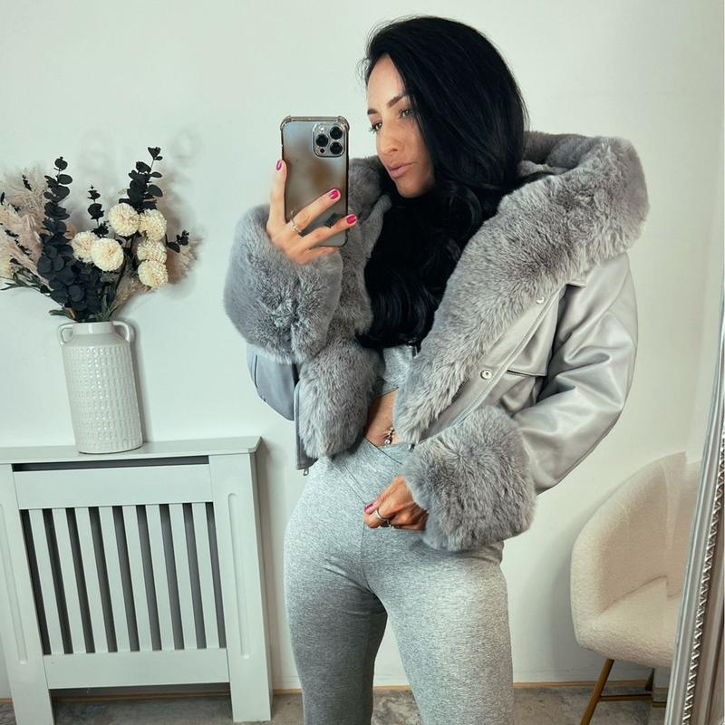 Mia Stylish Faux Fur Women's Jacket With Fur Collar - Chic Elegance Comfort Winter's Pocket Jacket 3