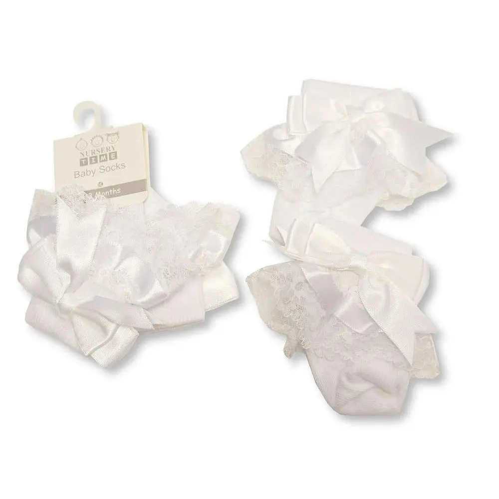 Baby Socks With Lace and Bow - White