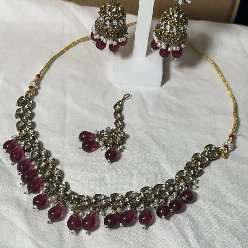 Children’s Flat line Kundan necklace set for young girls 3