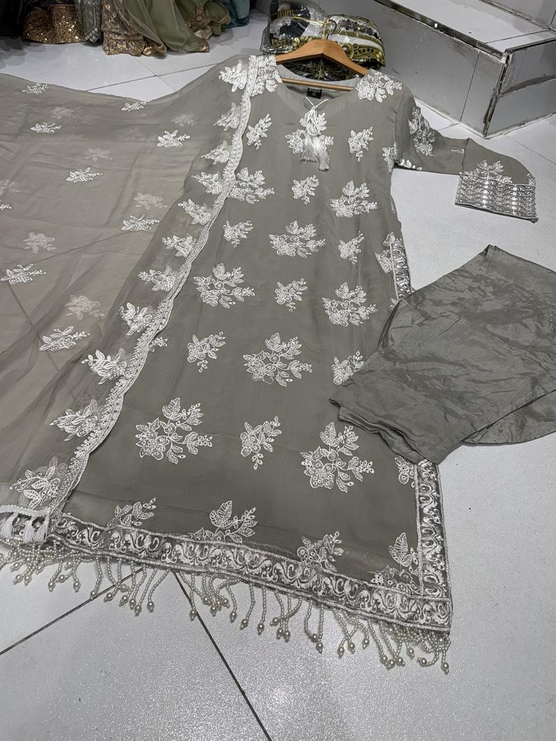 Product Introduction of 4 Colours AD’AAB salwar kameez dress 3 piece Pakistani white embroidered wedding edt S-XXL Womenswear 42