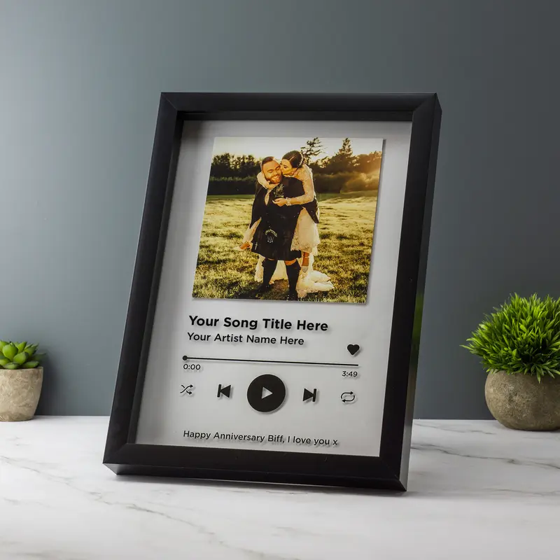 Personalised Song Plaque With Stand Music Plaque Playlist, Any Photo / Song Photo Music Gift 3