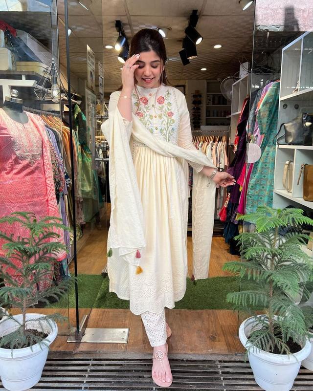 Elegant Cotton Dobby Self Zikzak & Shifley Kurta Set with Silk Dupatta 1
