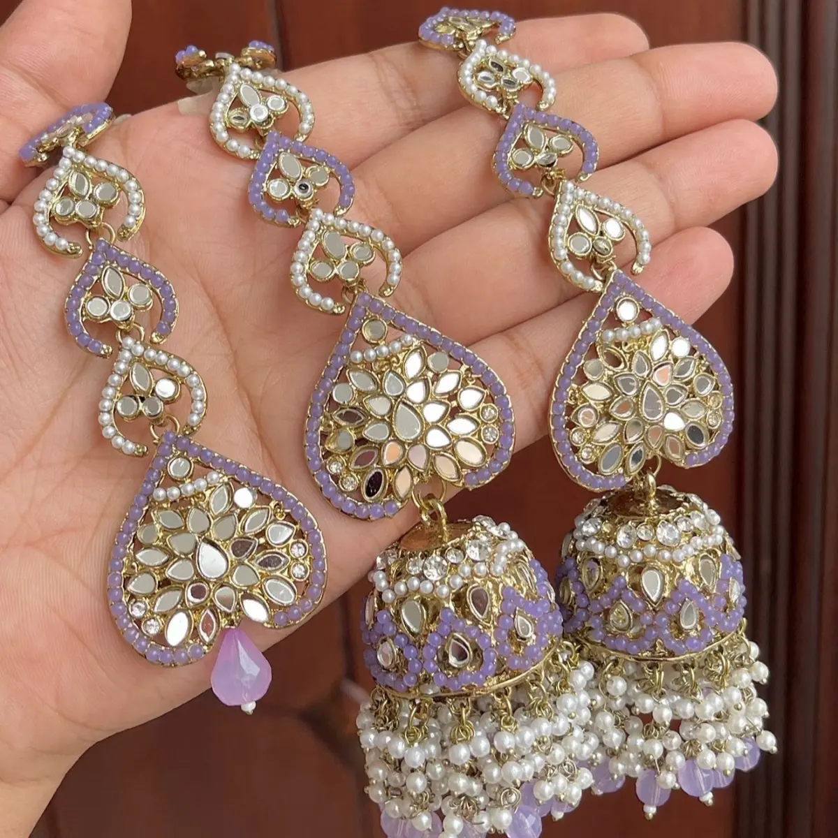 Amaanat heart earrings and tikka set