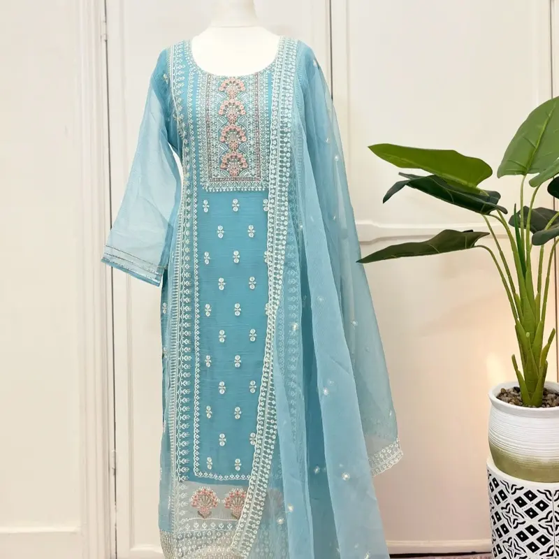 Traditional Kurtha Chiffon for Women - Elegant and Stylish