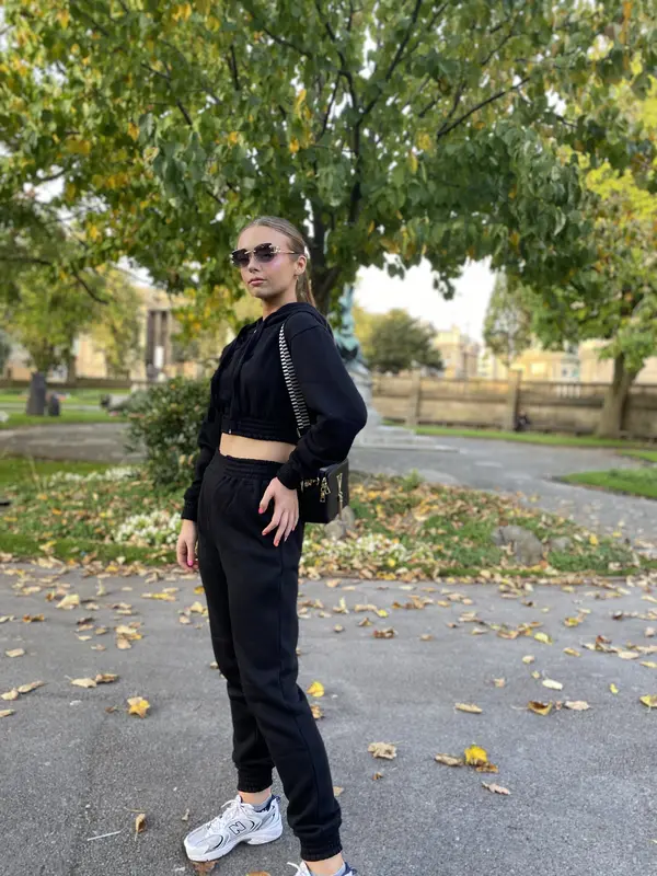 Crop Zip Hooded Loungewear - Valentina Cropped Drawstring Jogger Womenswear Overalls Stitch Suits Underwear Lady Comfort 3