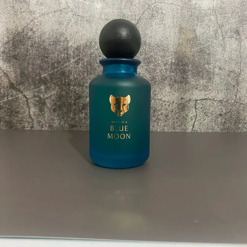 Blue Moon 100ml Eau de Perfume by Surrati - Unisex 2