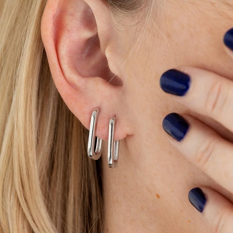 Oval Hoop Earrings 2