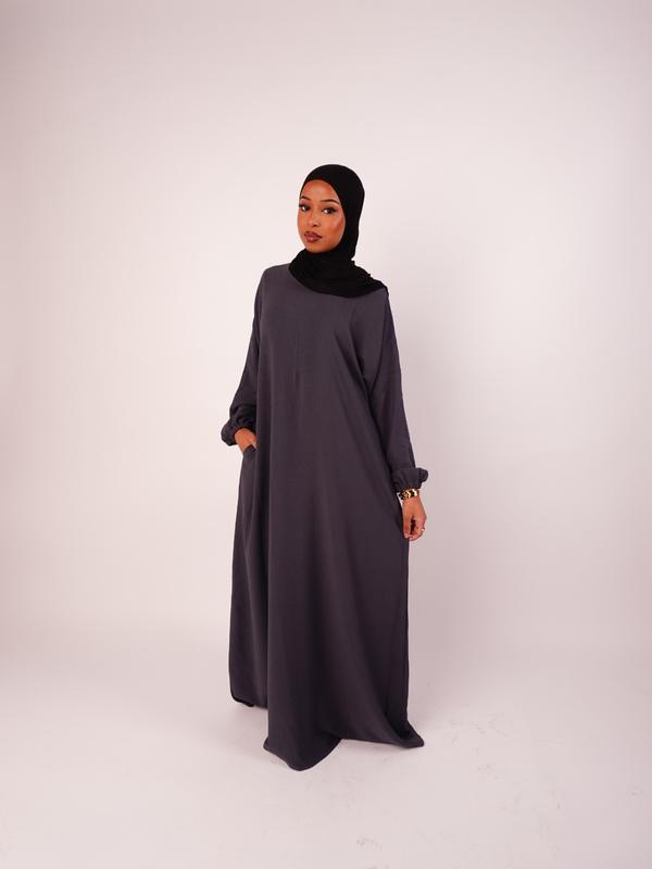 Plain Dubai Abaya with Pocket Regular Fit 2