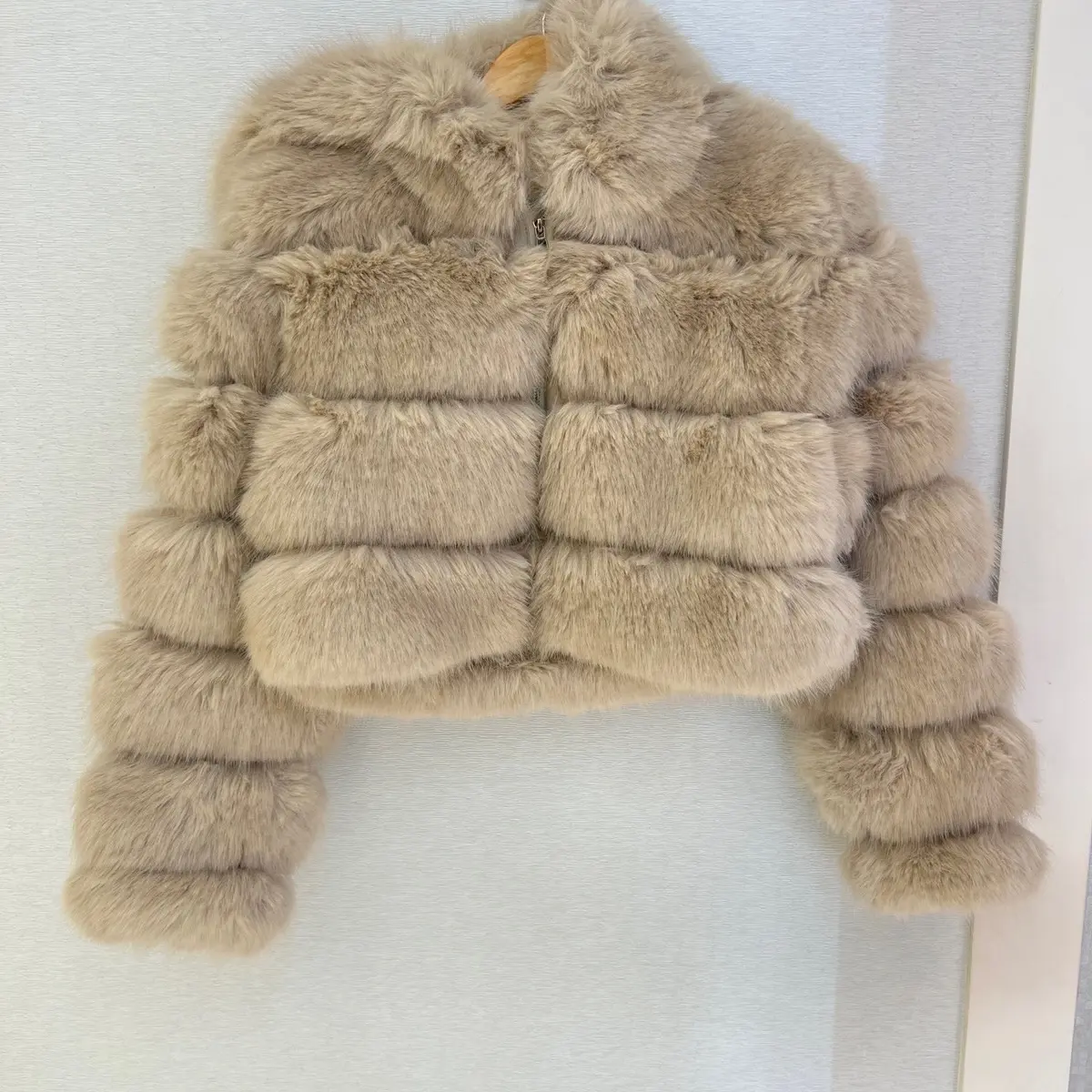 Hooded Faux Fur Jacket Womenswear Coats crop faux fur Women Casual