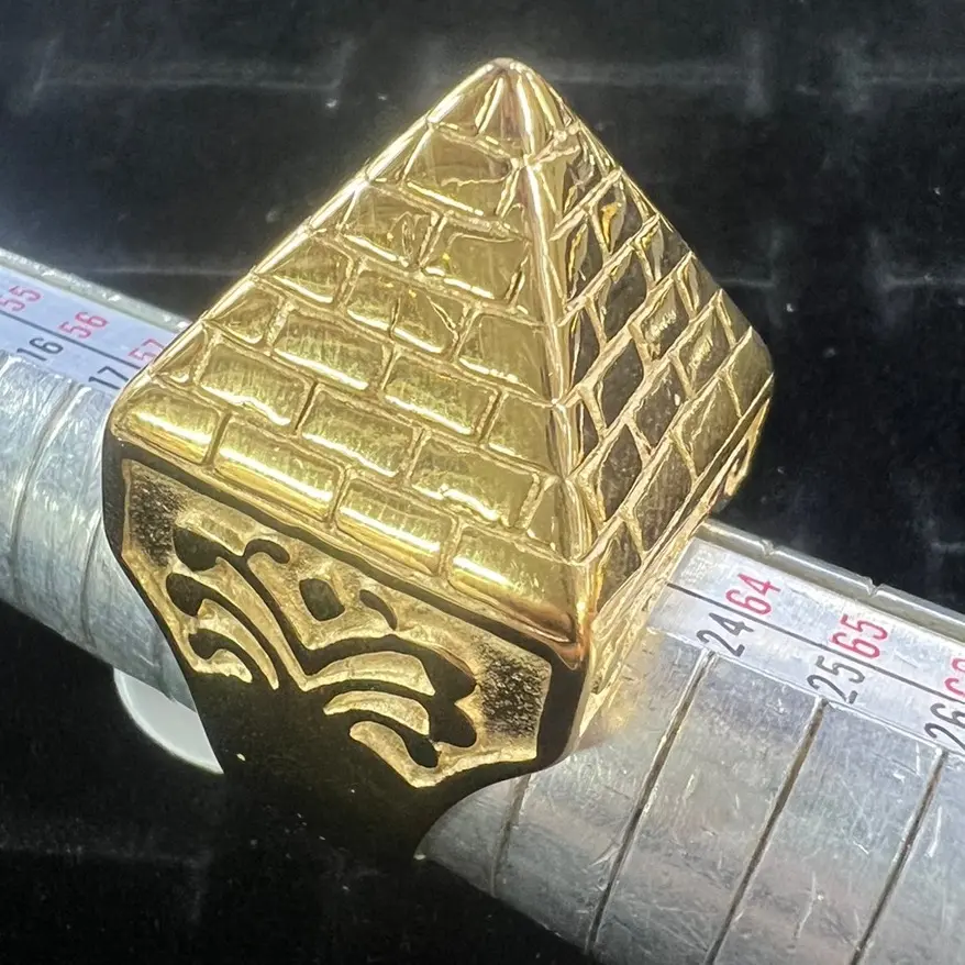 XXL Stainless steel Pyramid ring gold plated