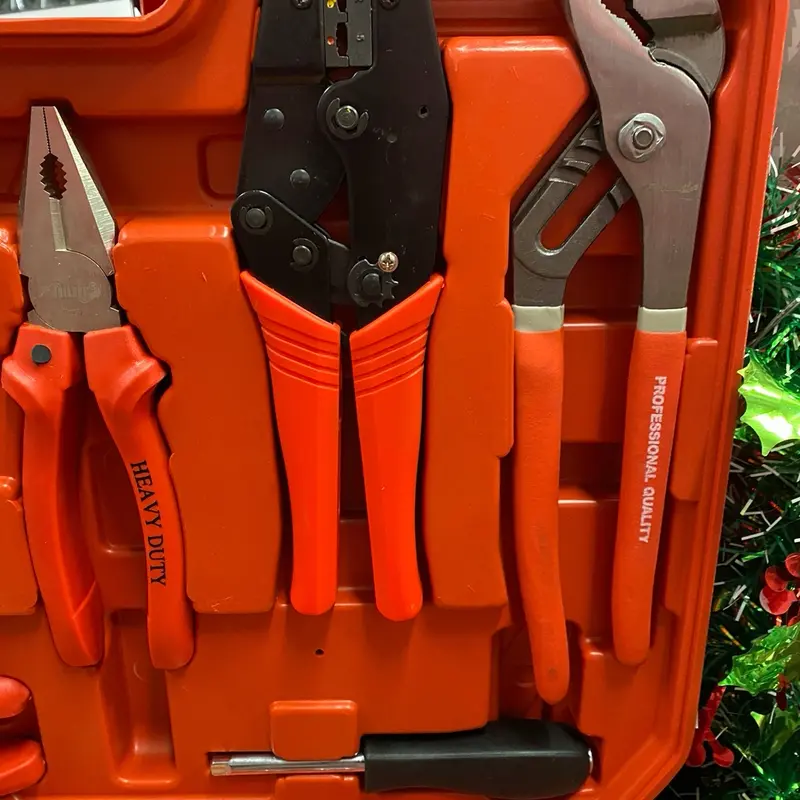 Neilsen 101 Piece Tool Set with 1/2" Drive Sockets, Spark Plug Sockets, and 25mm Adaptor ratchet mechanic tools 3
