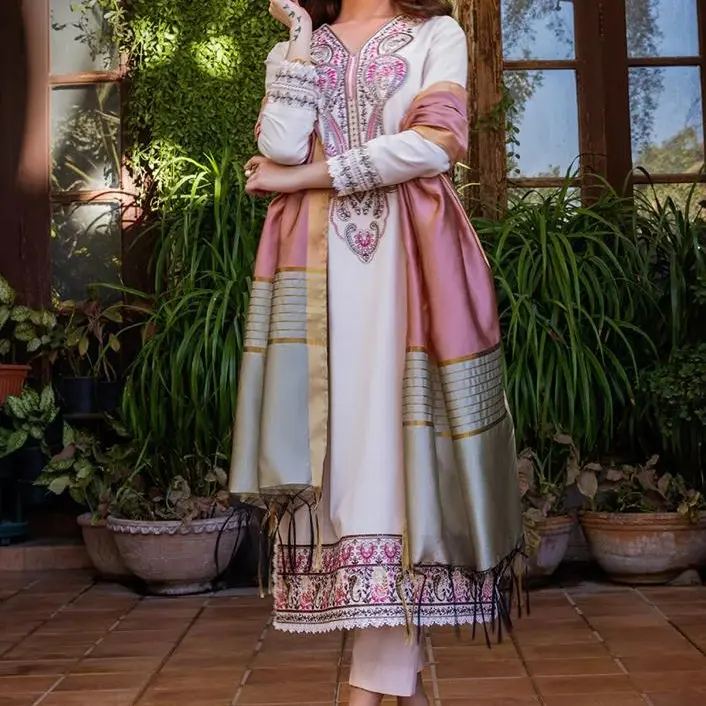 Asim Jofa Original - AJPE 39- Shirt  and Dupatta -Color: Cream Pink- Pakistani Dress Traditional Womenswear Clothing Embroidered Women Comfort Sleeve