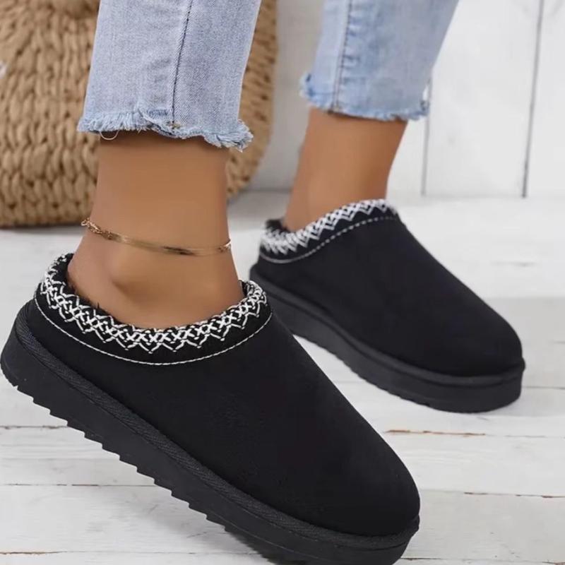 Autumn Winter Warm Suede Braided Outdoor W Slippers Fashion Genuine Leather Fluffy Fur Lining Shoes for Autumn Winter Flat Sole and Platform Sole 2 Styles Optional Women's Autumn Winter Warm Suede Braided Outdoor Slippers with Fluffy Fur Lining - Girl gif 4