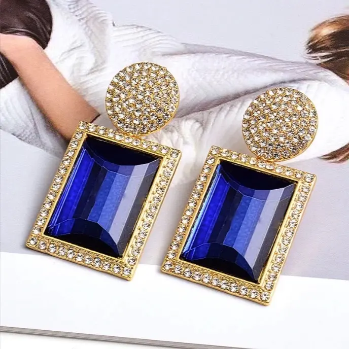 Ladies Rhinestone Square Pendant Earrings for Dinner and Wedding