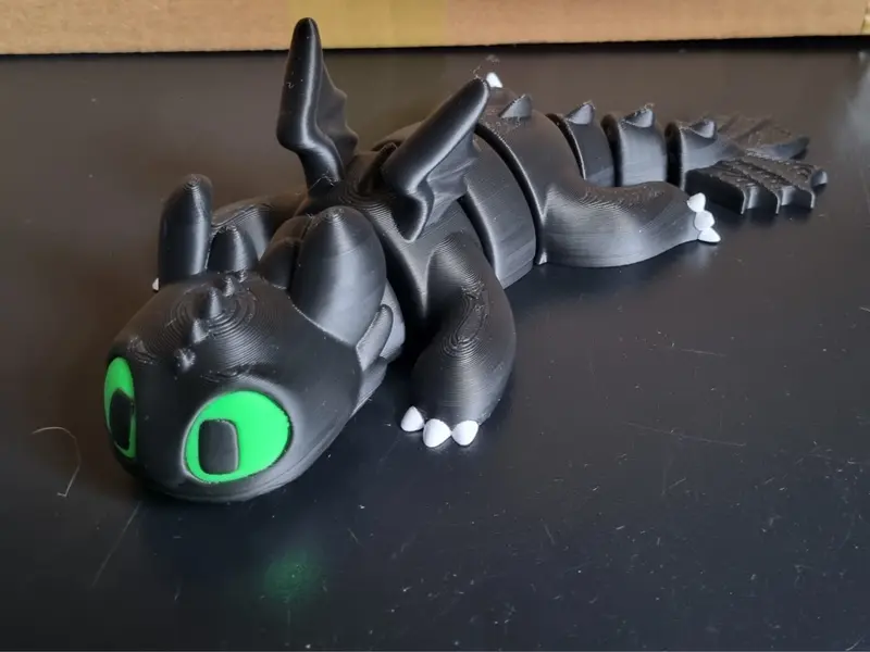Baby Toothless the Dragon Articulating Collectable Figurine / 3D Printed Figurine 1