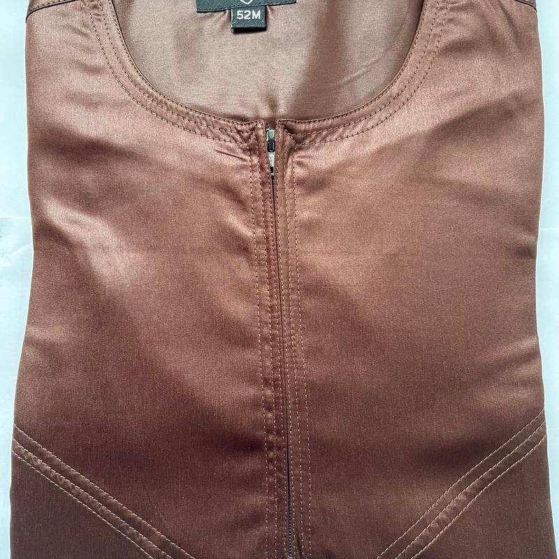Men's Omani Jubbah Shiny Material Thobe 4