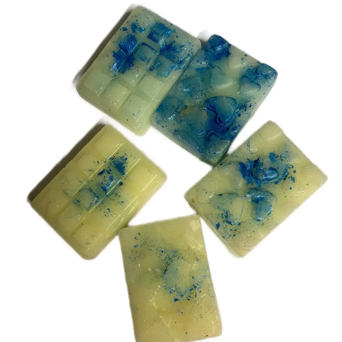 handmade Spanish cleaning fragranced wax melts in the scent Brisa ( breeze) 5 melts per pack