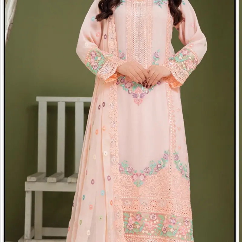 Peach pink‘Mahrosh’chiffon ladies suit .