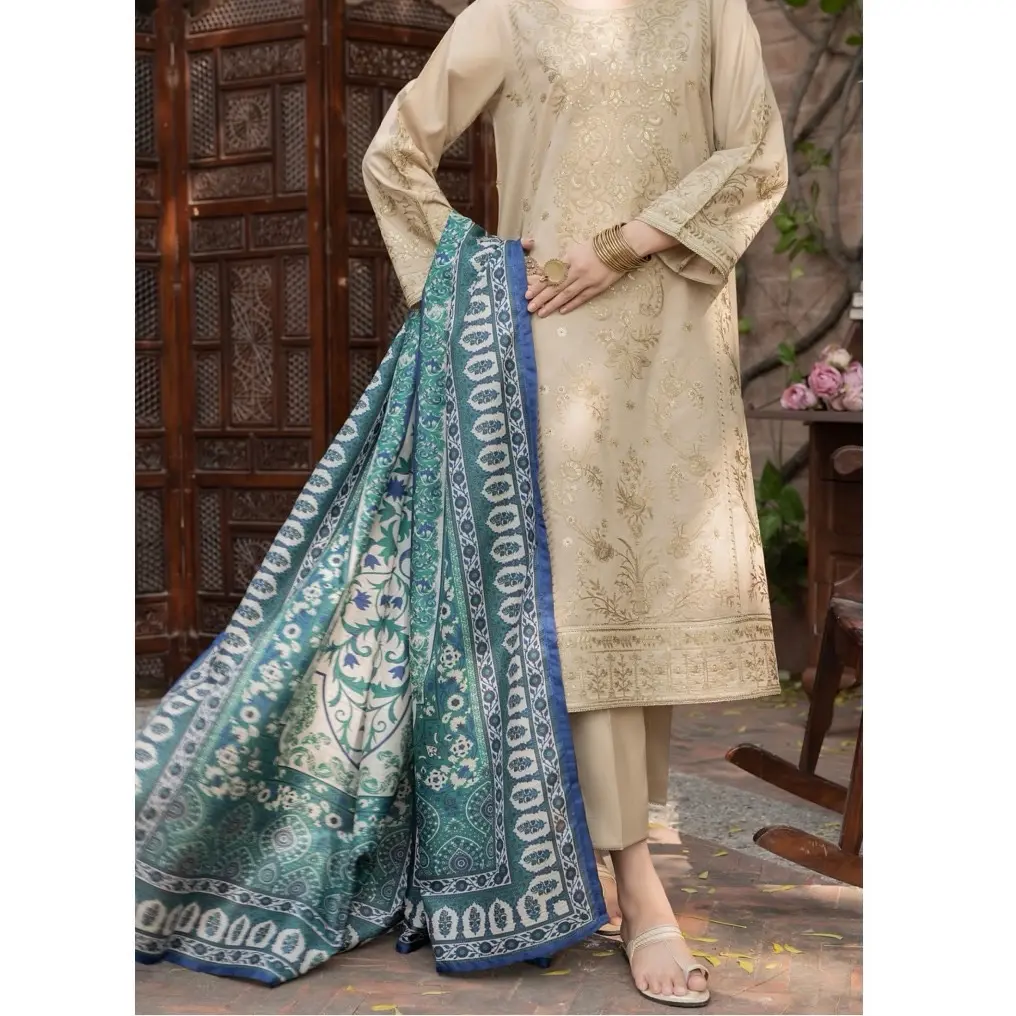 CasualLite Wabasta 3 PC Ready to Wear Linen Suit with Long Shirt, Trouser, and Cotton Silk Dupatta - Dress, Printed