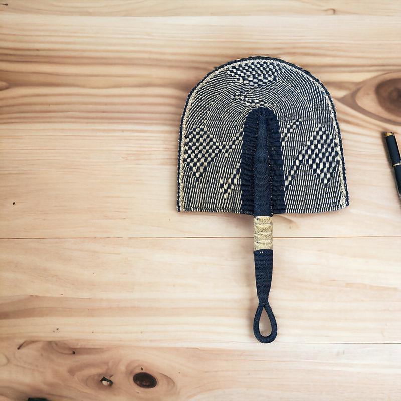 Handwoven elephant grass / straw fan 1
