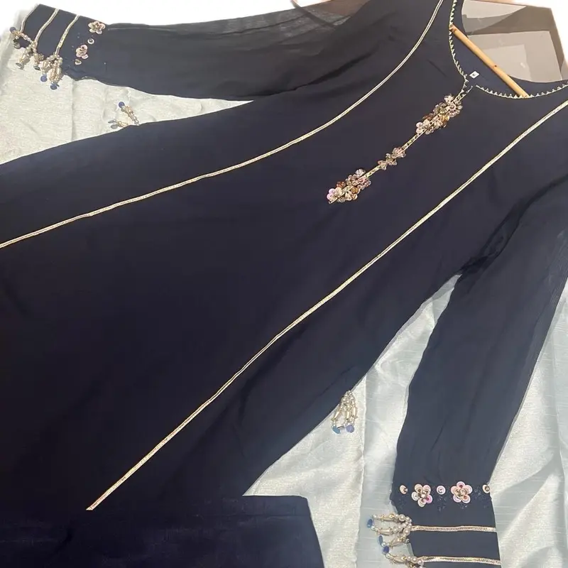 Nira loaded sleeve kameez and palazzo Pakistani suit 6