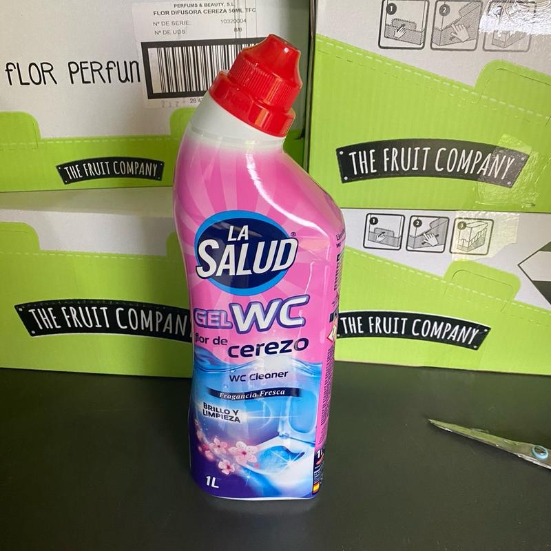 Spanish Cleaning Pink Bundle - Laundry, Floor Cleaner, Toilet Cleaner, Stain Remover, Disinfectant, Fabric Conditioner - Household 4