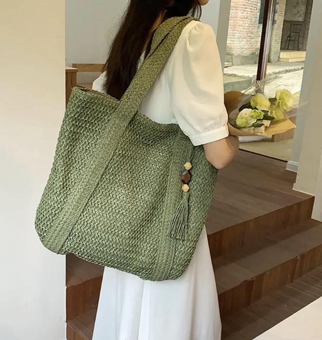 Large Capacity Women's Elegant Hand-Woven Shoulder Bag for Casual Tote Top and Beach Holiday Leisure Vacation Beach Bag 8
