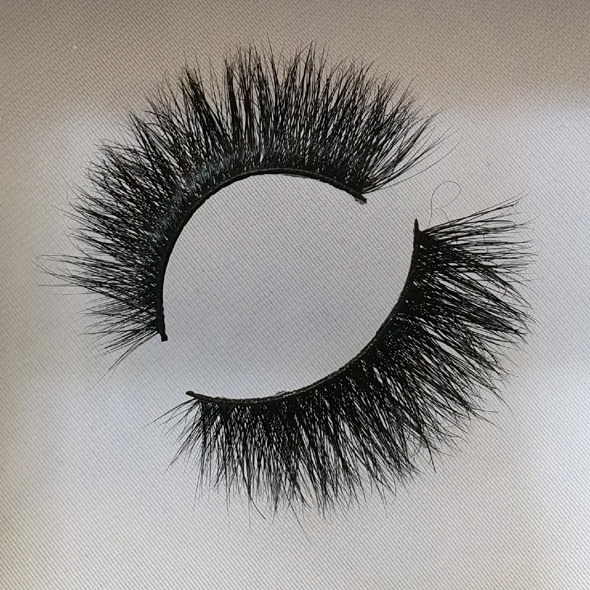 Strip lashes, false eyelashes, lash extensions, for volume and enhancement