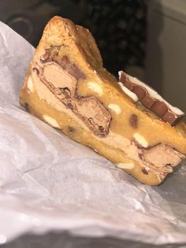 Product Review of Kinder Bueno Cookie Bar from S**d L**e 0