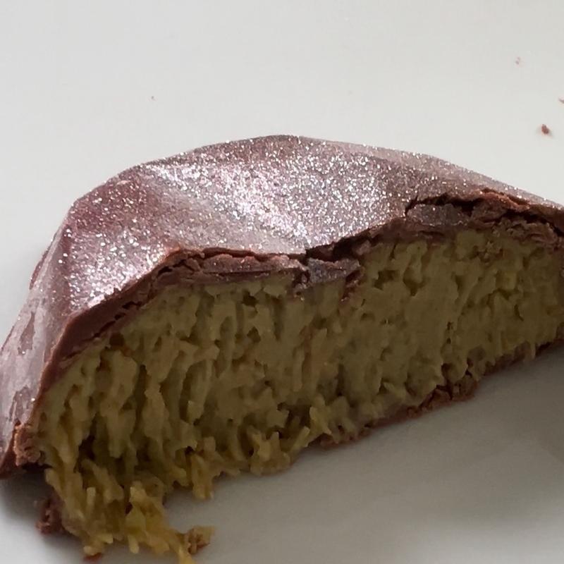 Indulge Viral Dubai pistachio Kunafa Hearts Chocolate- Bulk Available - Dessert, Cake Snack 4
