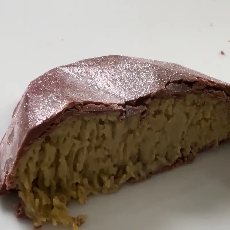 Indulge Viral Dubai pistachio Kunafa Hearts Chocolate- Bulk Available - Dessert, Cake Snack 3