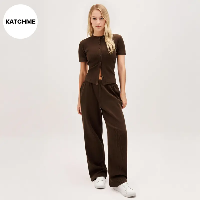 KatchMe Women's Minimalist Solid Color Button-Up Short Sleeve Slim Top & Plicated Wide Leg Trousers Co-ord, Basic Two Piece Outfits, Comfortable Womenswear 8