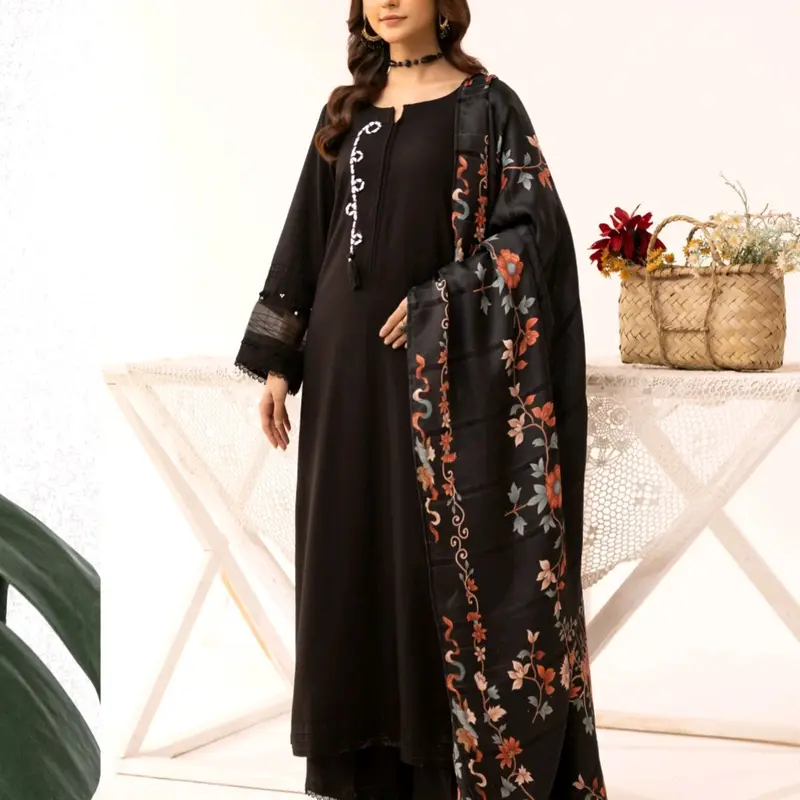 SOPHIA DHANAK SUITS WITH PRINTED SHAWLS 3