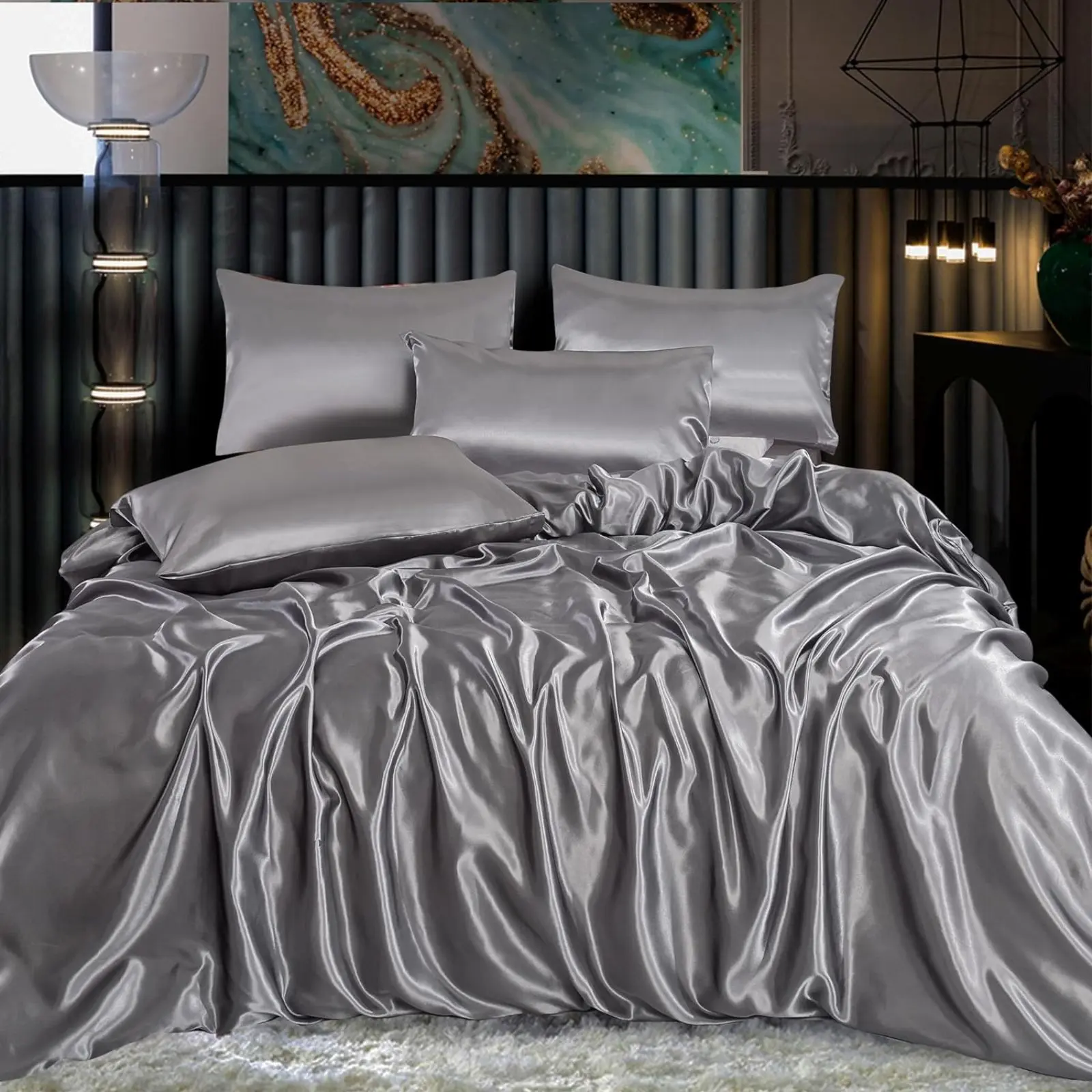 Satin Silk Complete Bedding Set - 6 PCS - Fitted sheet, Duvet Cover, 4 Pillow Cases.