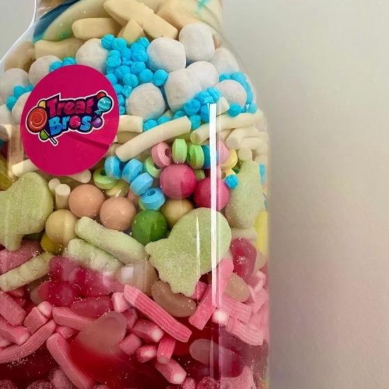 TreatBros Customisable 4.5 Litre Jar, Sweets & Chocolate, ideal Christmas gift! 4
